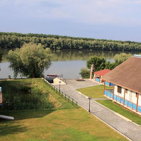 Camere De Inchiriat Băltenii de Sus Екстериор снимка