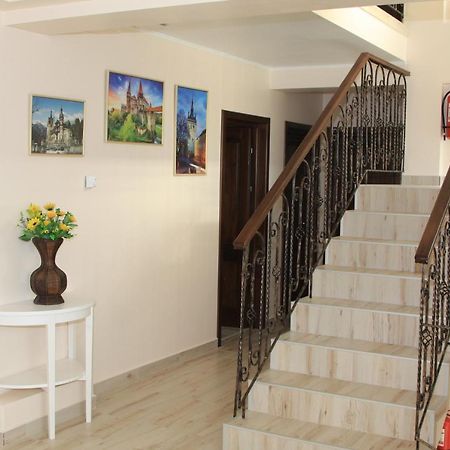 Camere De Inchiriat Băltenii de Sus Екстериор снимка