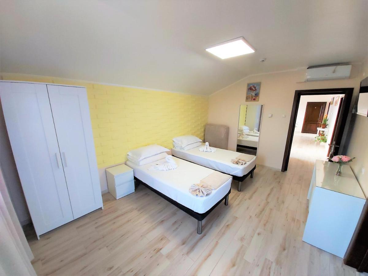 Camere De Inchiriat Băltenii de Sus Екстериор снимка