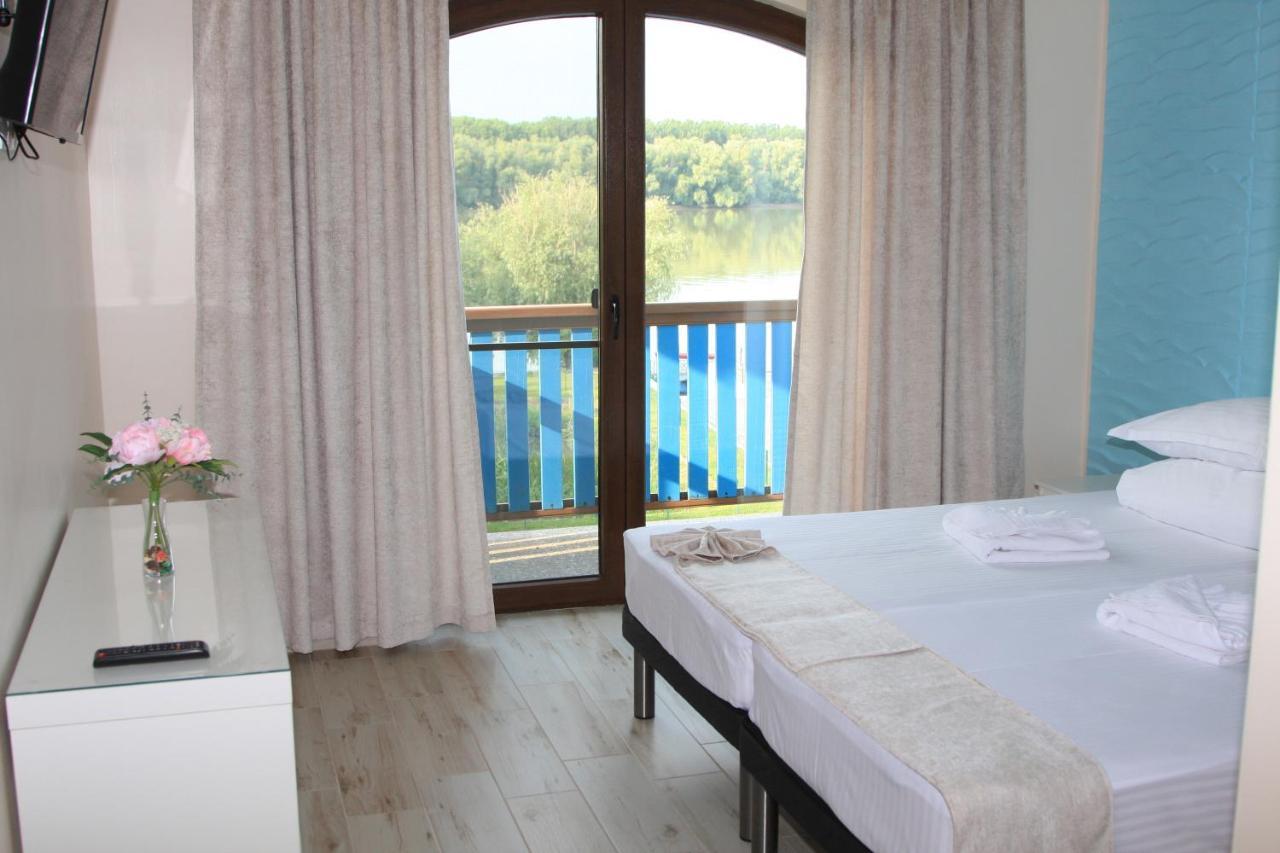 Camere De Inchiriat Băltenii de Sus Екстериор снимка
