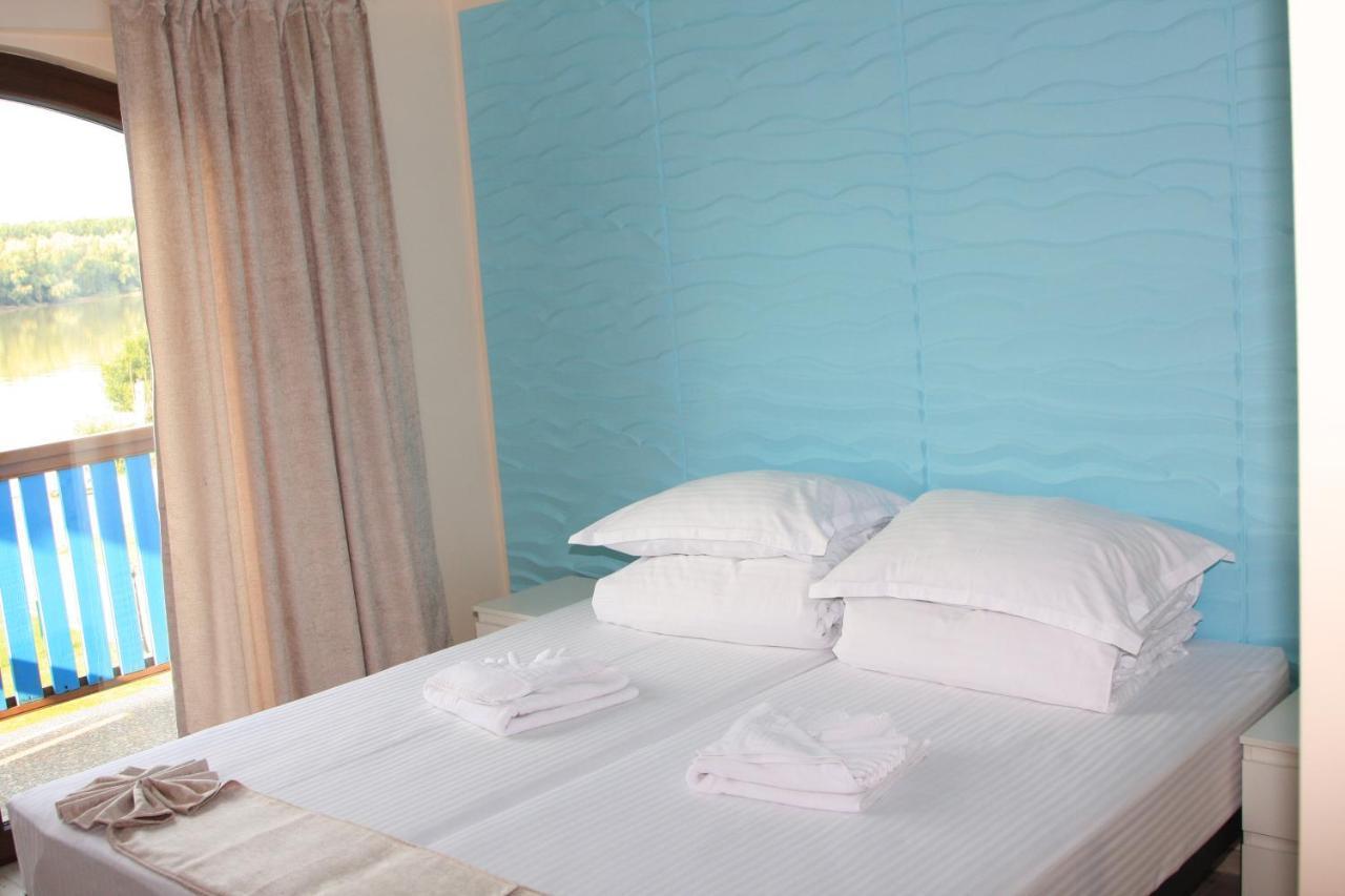 Camere De Inchiriat Băltenii de Sus Екстериор снимка